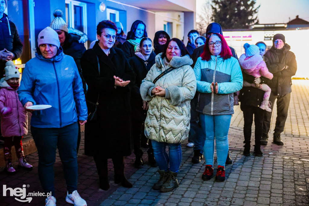 Powitanie nowego pojazdu w OSP Kiełków