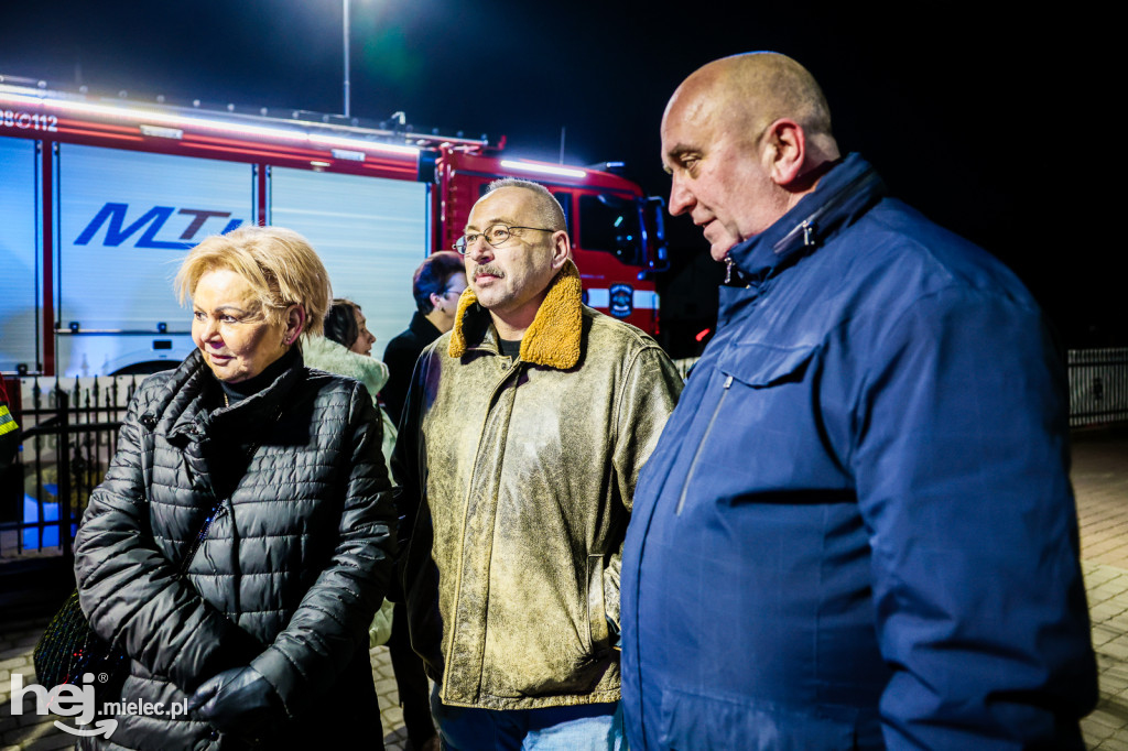 Powitanie nowego pojazdu w OSP Kiełków