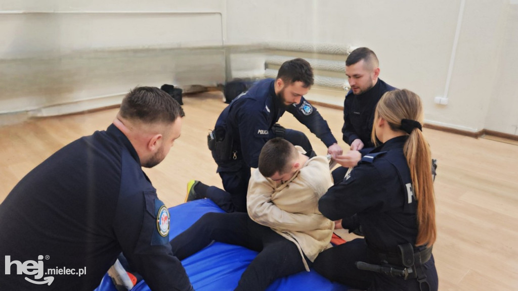 Policjanci z Mielca ćwiczyli taktyki interwencji