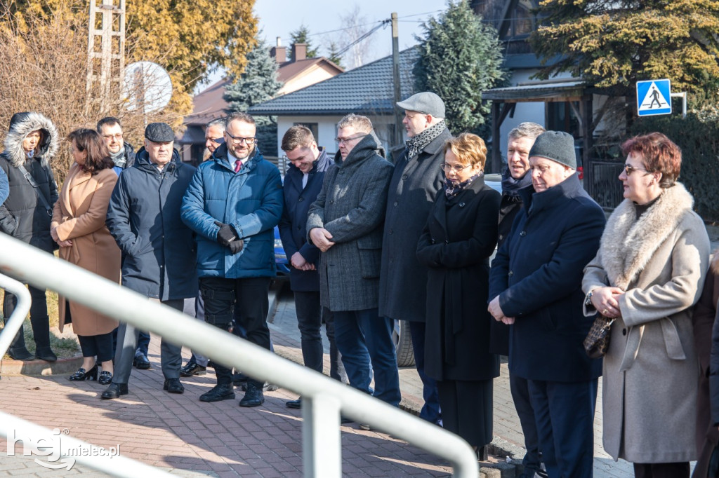 Oficjalne otwarcie podstacji pogotowia w Przecławiu