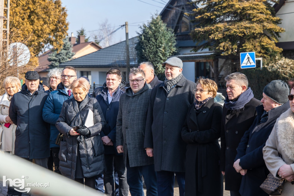 Oficjalne otwarcie podstacji pogotowia w Przecławiu