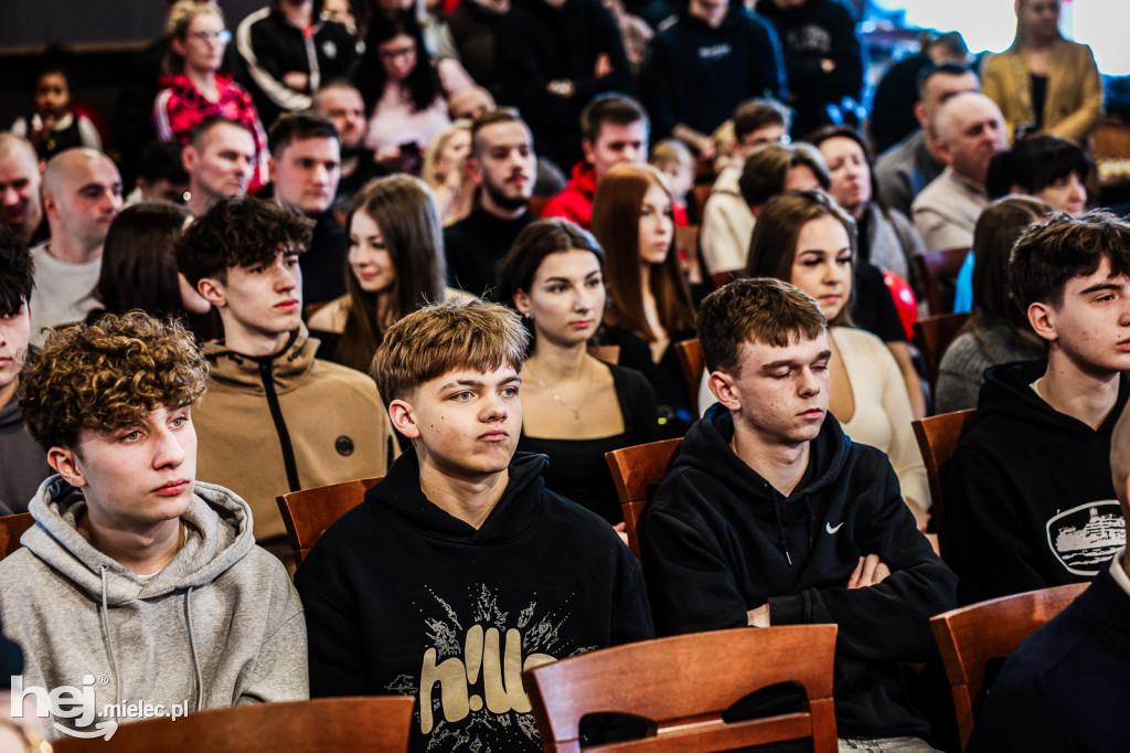 Pierwsze urodziny Mieleckiej Szkoły Boksu