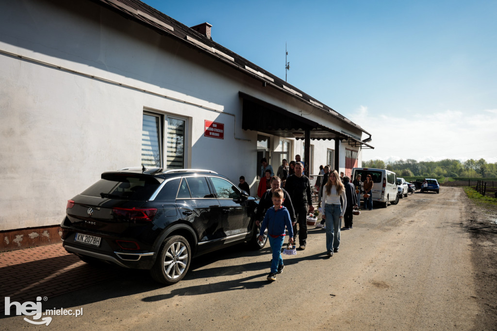 Wielka Sobota. Święcenie pokarmów