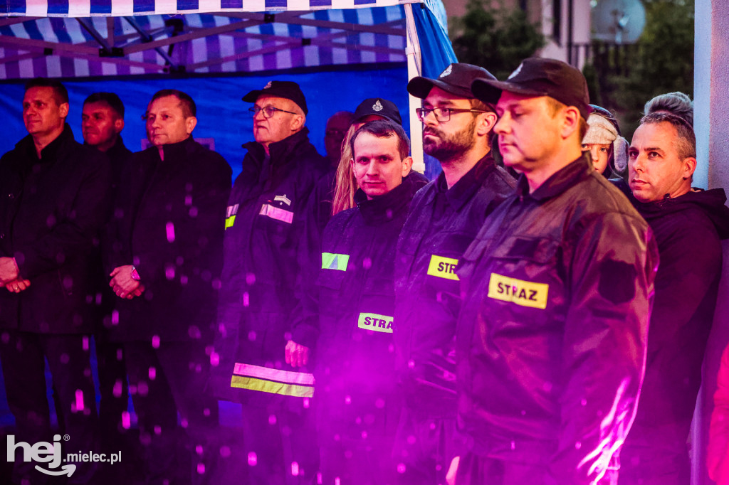 Powitanie nowego wozu w OSP Przecław