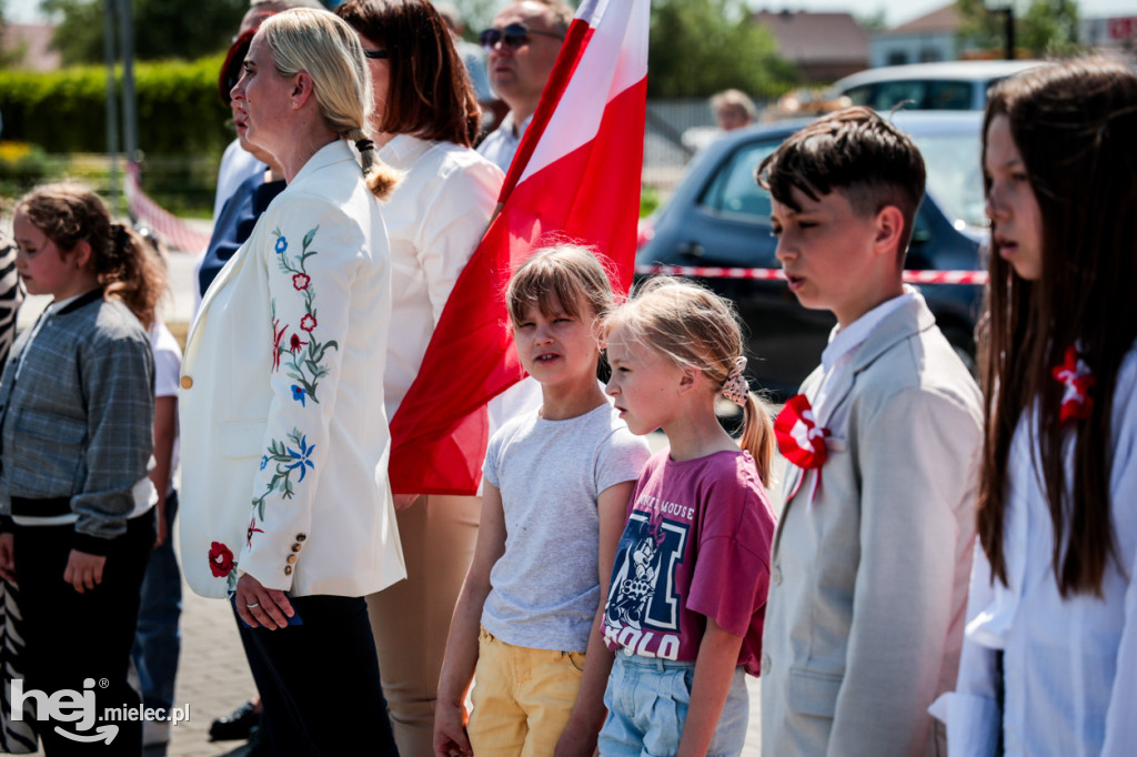 Rondo Konstytucji 3 Maja w Woli Mieleckiej