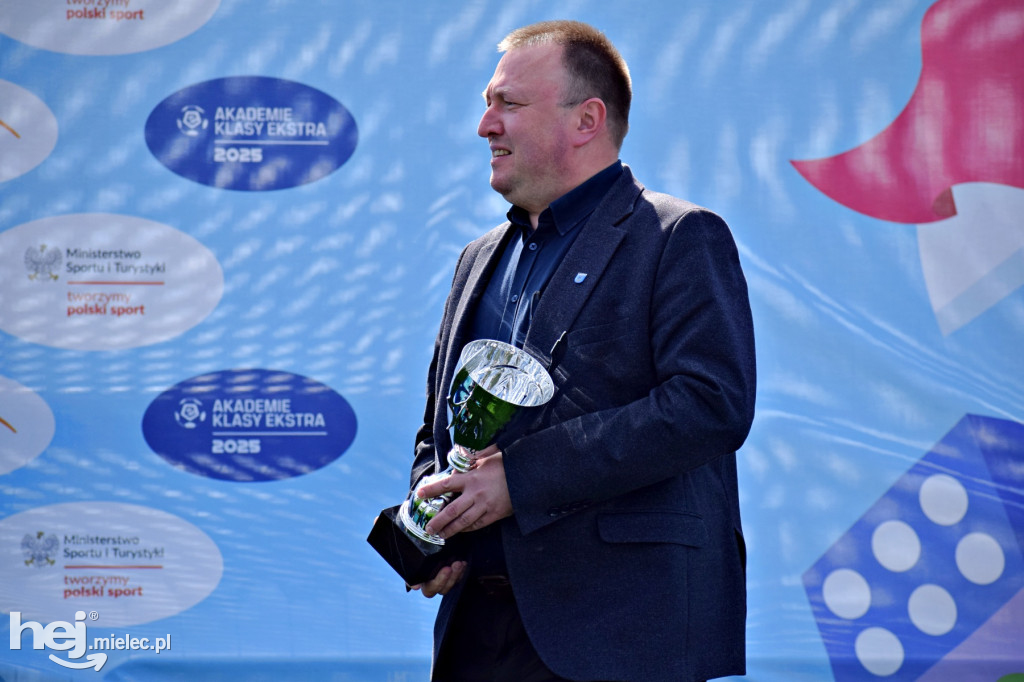 Akademia Klasy Ekstra na Błoniach MOSiR