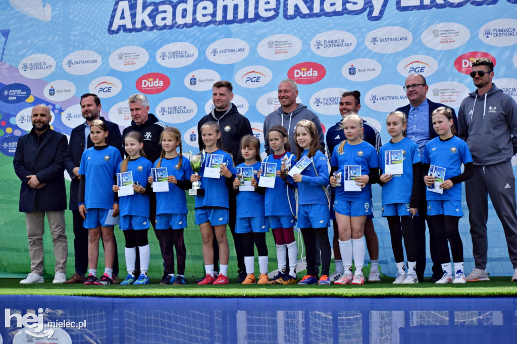 Akademia Klasy Ekstra na Błoniach MOSiR