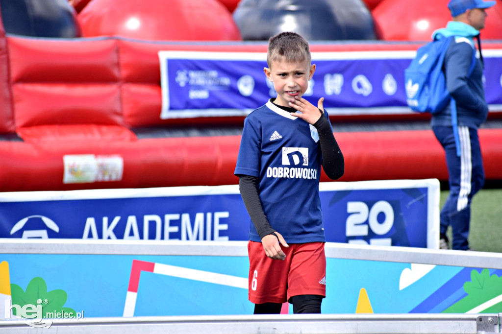 Akademia Klasy Ekstra na Błoniach MOSiR