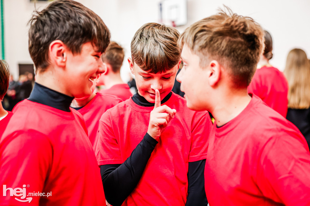 Nowy kompleks sportowy w Dobryninie oficjalnie otwarty