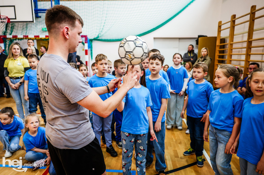 Nowy kompleks sportowy w Dobryninie oficjalnie otwarty