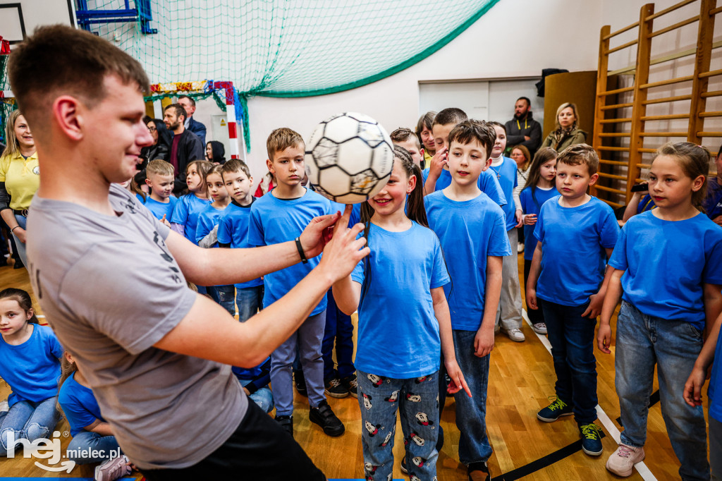 Nowy kompleks sportowy w Dobryninie oficjalnie otwarty