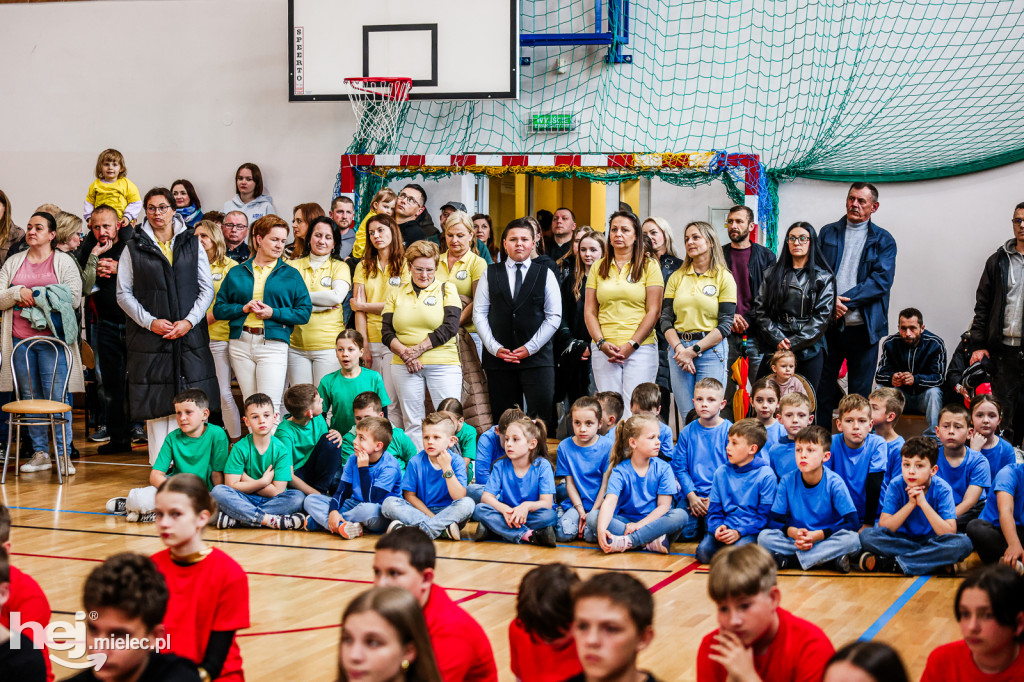 Nowy kompleks sportowy w Dobryninie oficjalnie otwarty