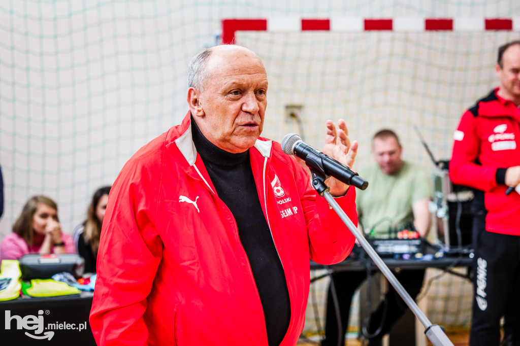 Nowy kompleks sportowy w Dobryninie oficjalnie otwarty