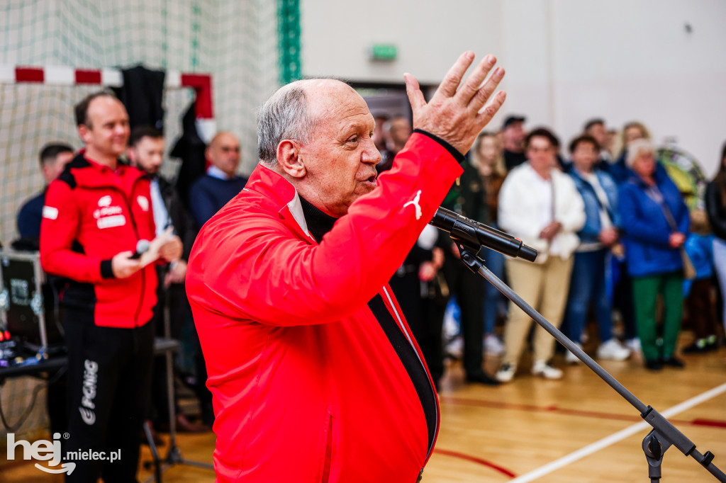 Nowy kompleks sportowy w Dobryninie oficjalnie otwarty