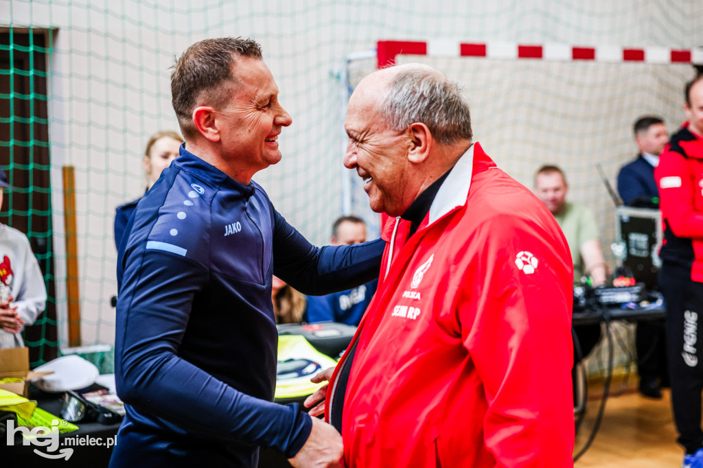 Nowy kompleks sportowy w Dobryninie oficjalnie otwarty