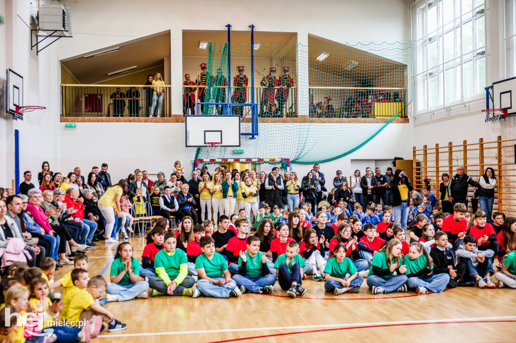 Nowy kompleks sportowy w Dobryninie oficjalnie otwarty