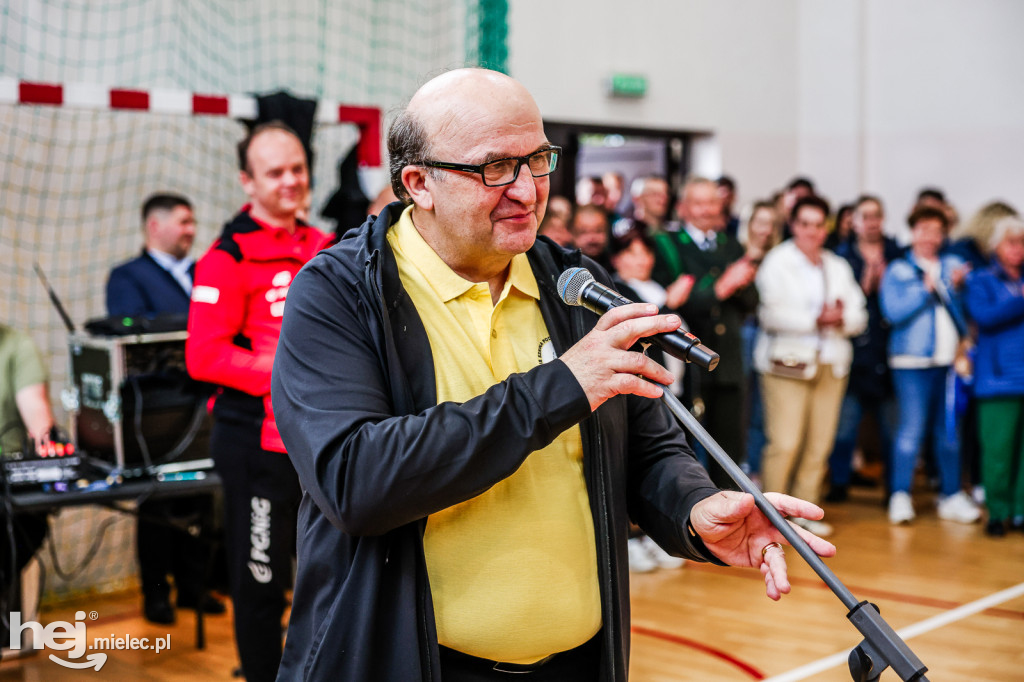 Nowy kompleks sportowy w Dobryninie oficjalnie otwarty