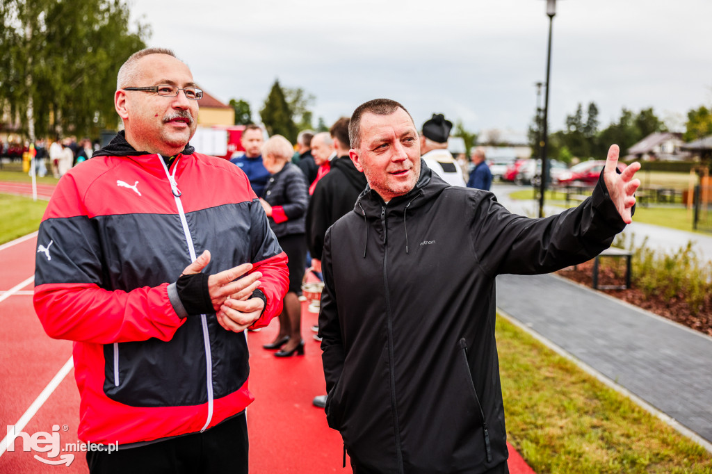 Nowy kompleks sportowy w Dobryninie oficjalnie otwarty