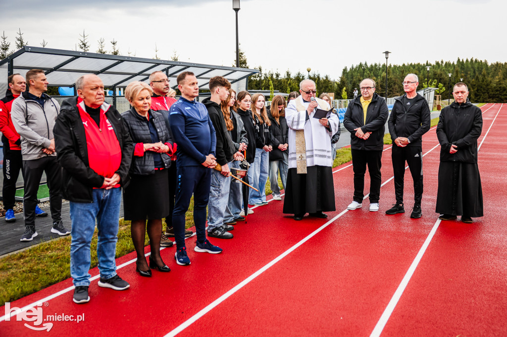 Nowy kompleks sportowy w Dobryninie oficjalnie otwarty