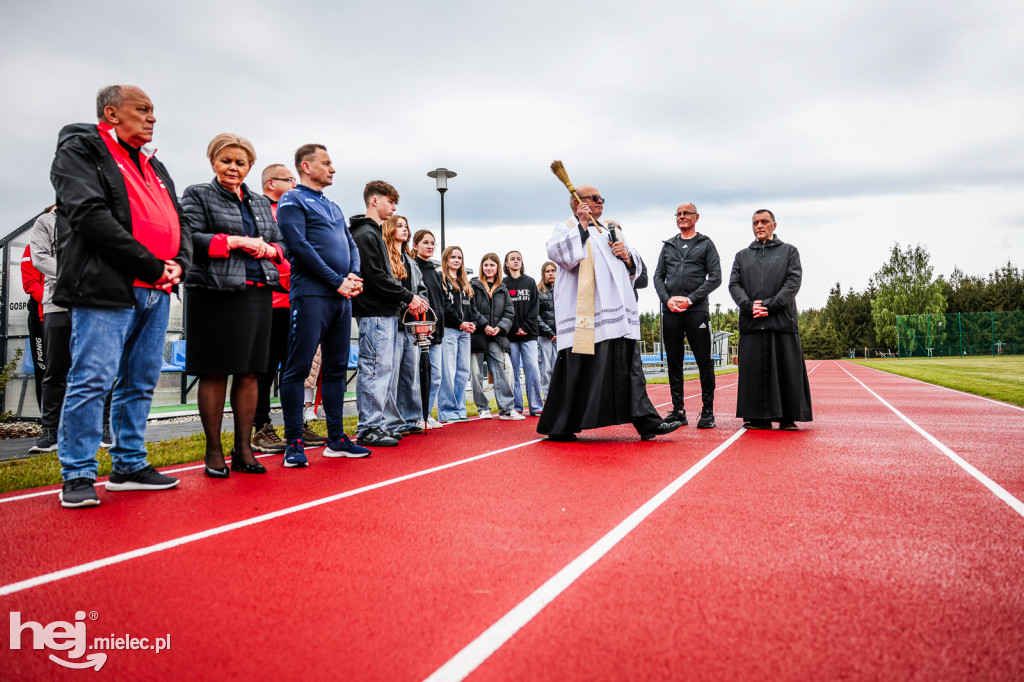 Nowy kompleks sportowy w Dobryninie oficjalnie otwarty