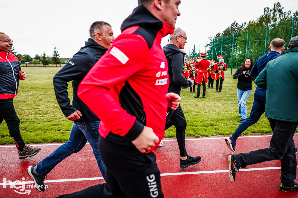 Nowy kompleks sportowy w Dobryninie oficjalnie otwarty