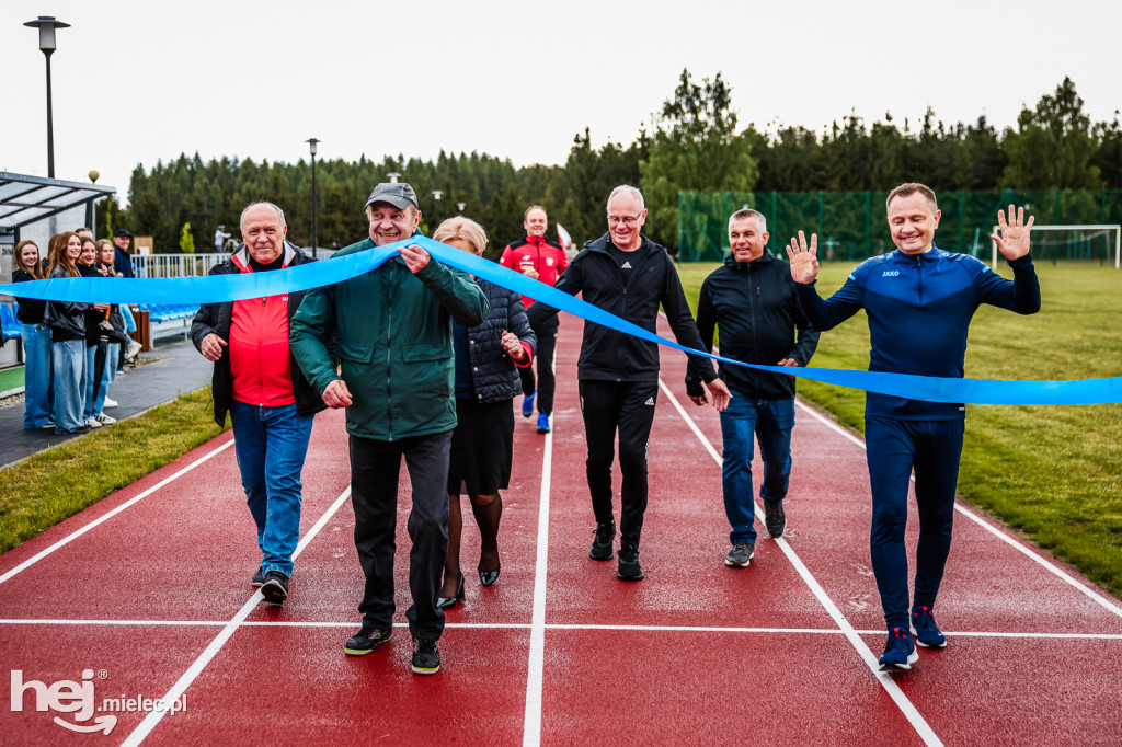 Nowy kompleks sportowy w Dobryninie oficjalnie otwarty