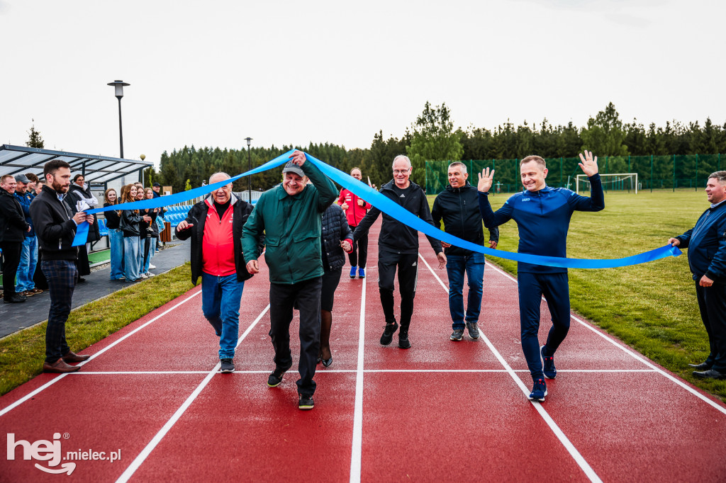 Nowy kompleks sportowy w Dobryninie oficjalnie otwarty
