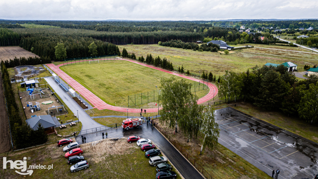 Nowy kompleks sportowy w Dobryninie oficjalnie otwarty