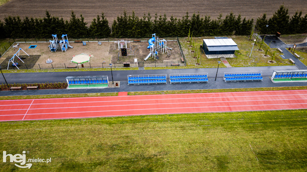 Nowy kompleks sportowy w Dobryninie oficjalnie otwarty