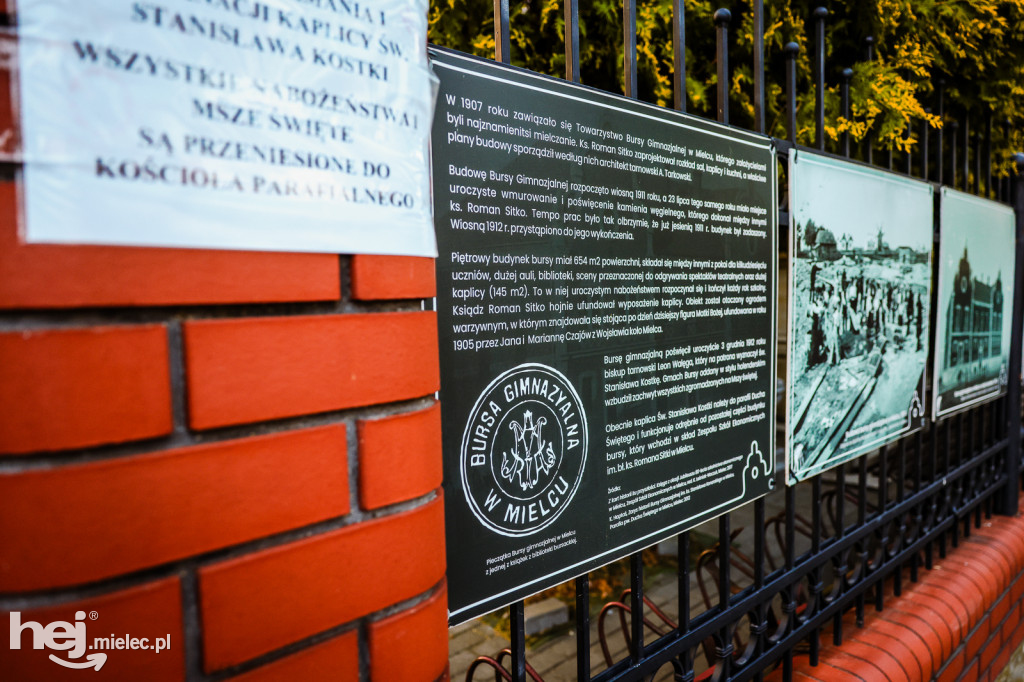 Tysiące wiernych w procesji przebłagalnej po profanacji