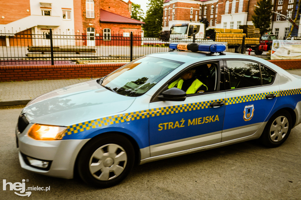 Tysiące wiernych w procesji przebłagalnej po profanacji