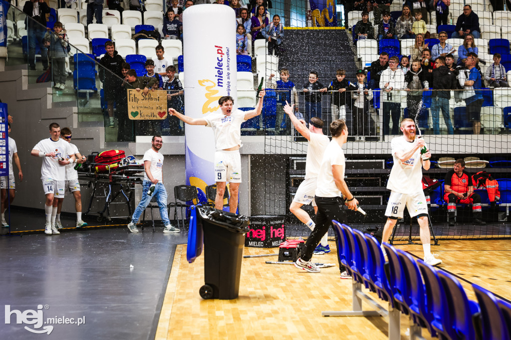 Feta z okazji awansu Handball Stali Mielec do ekstraklasy