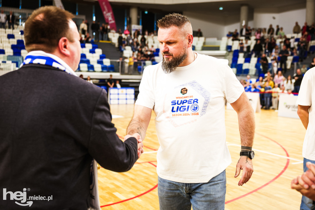 Feta z okazji awansu Handball Stali Mielec do ekstraklasy