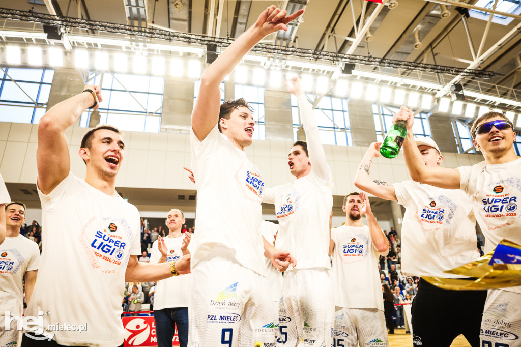 Feta z okazji awansu Handball Stali Mielec do ekstraklasy