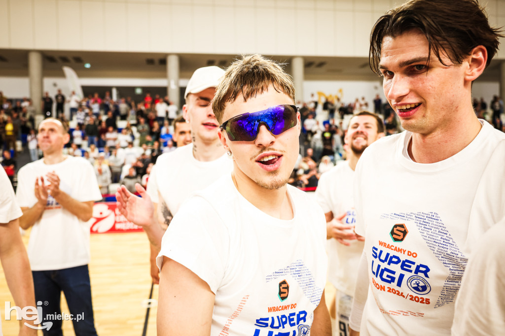 Feta z okazji awansu Handball Stali Mielec do ekstraklasy