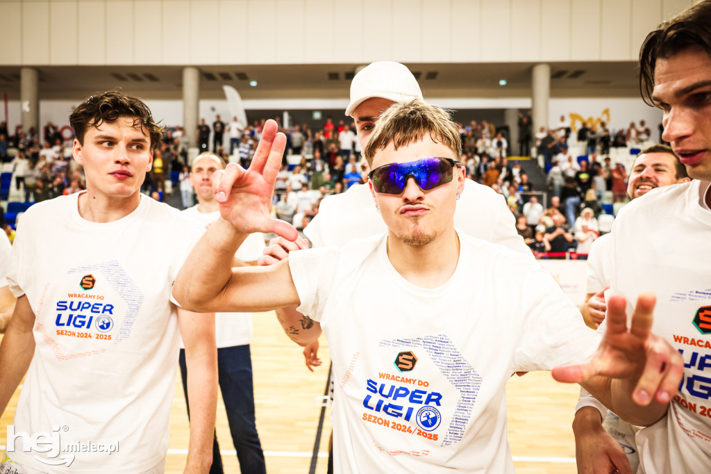 Feta z okazji awansu Handball Stali Mielec do ekstraklasy