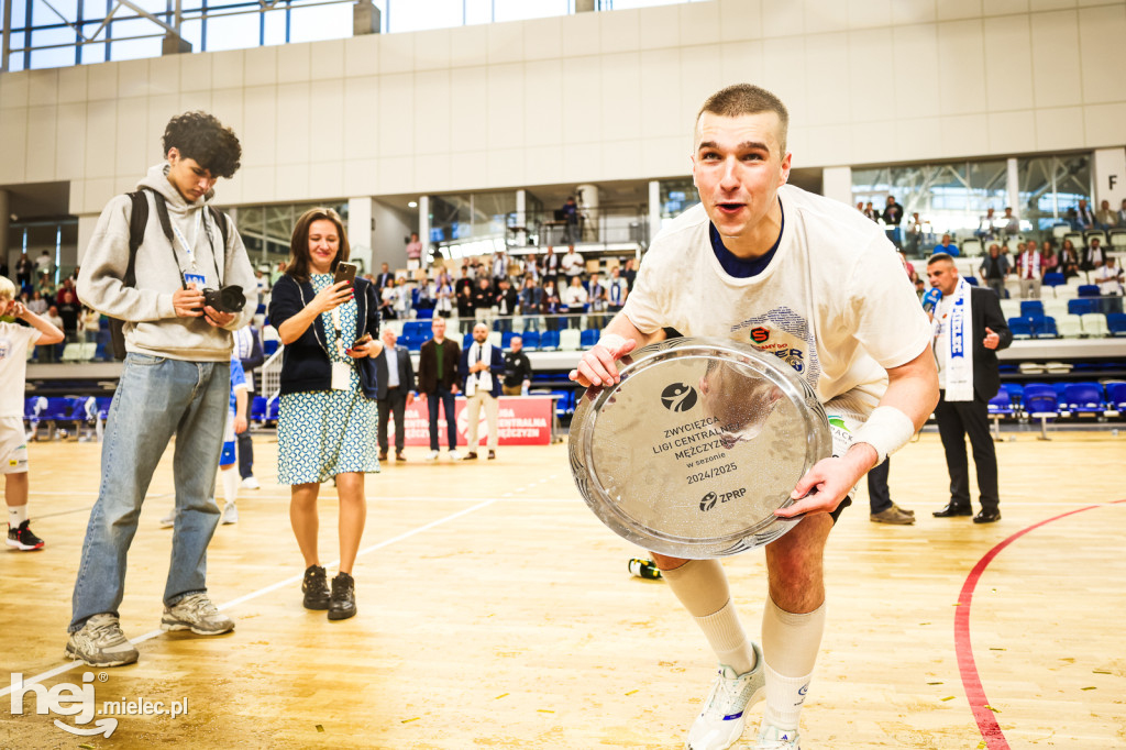 Feta z okazji awansu Handball Stali Mielec do ekstraklasy