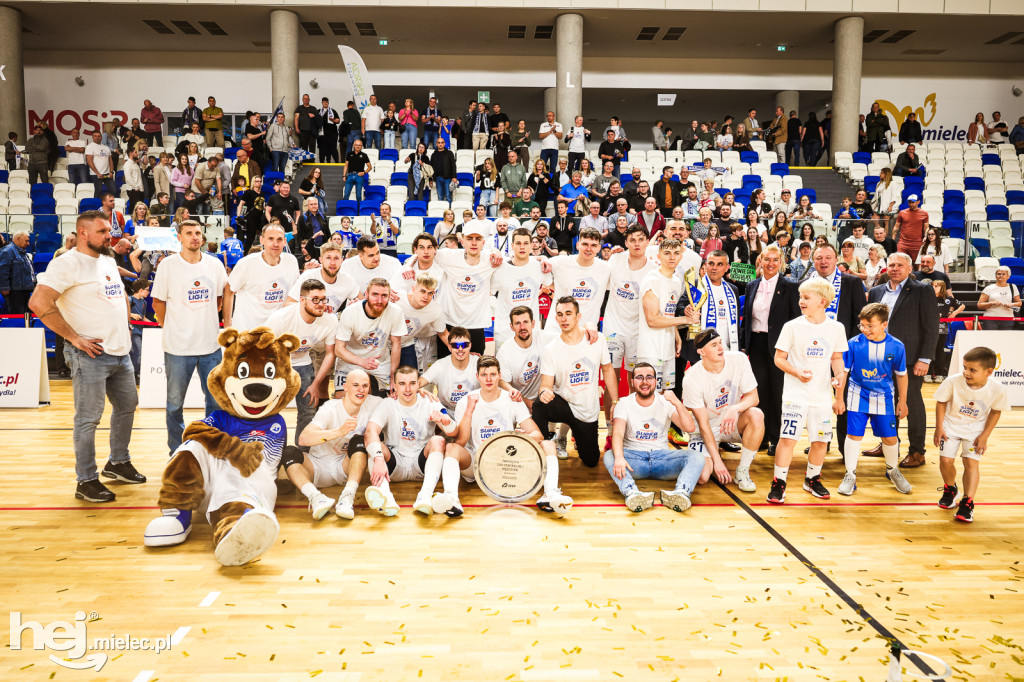 Feta z okazji awansu Handball Stali Mielec do ekstraklasy
