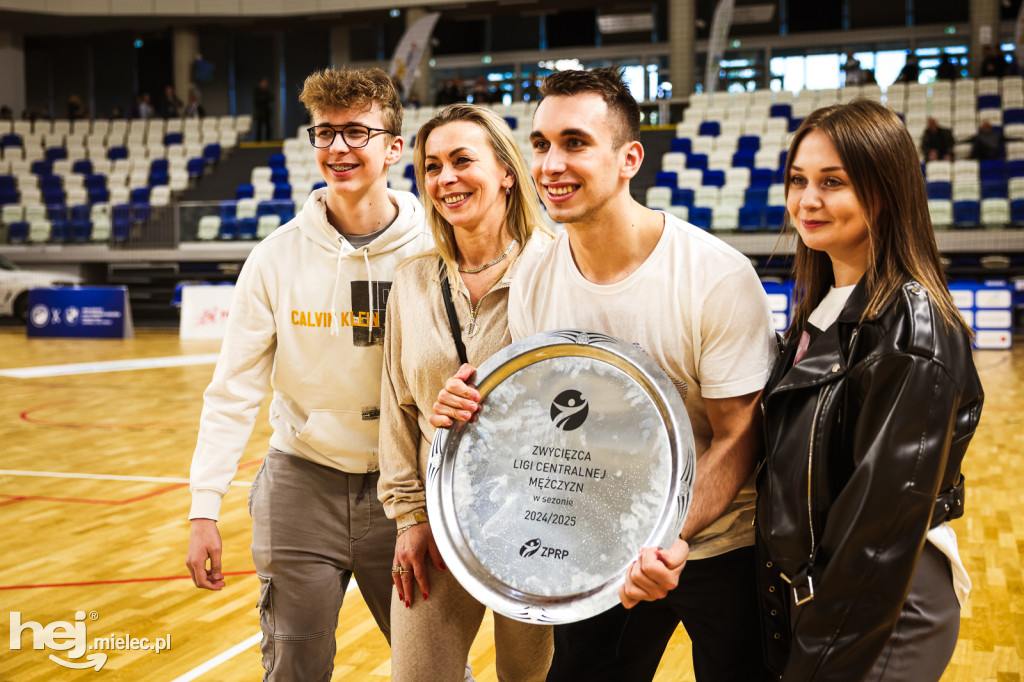 Feta z okazji awansu Handball Stali Mielec do ekstraklasy