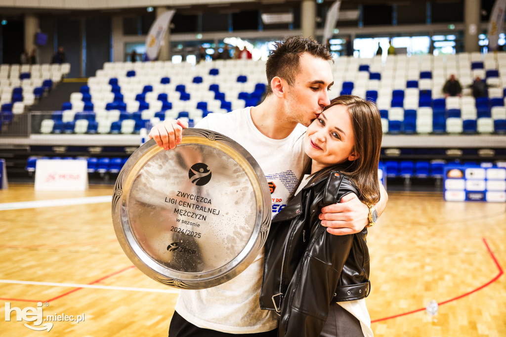 Feta z okazji awansu Handball Stali Mielec do ekstraklasy