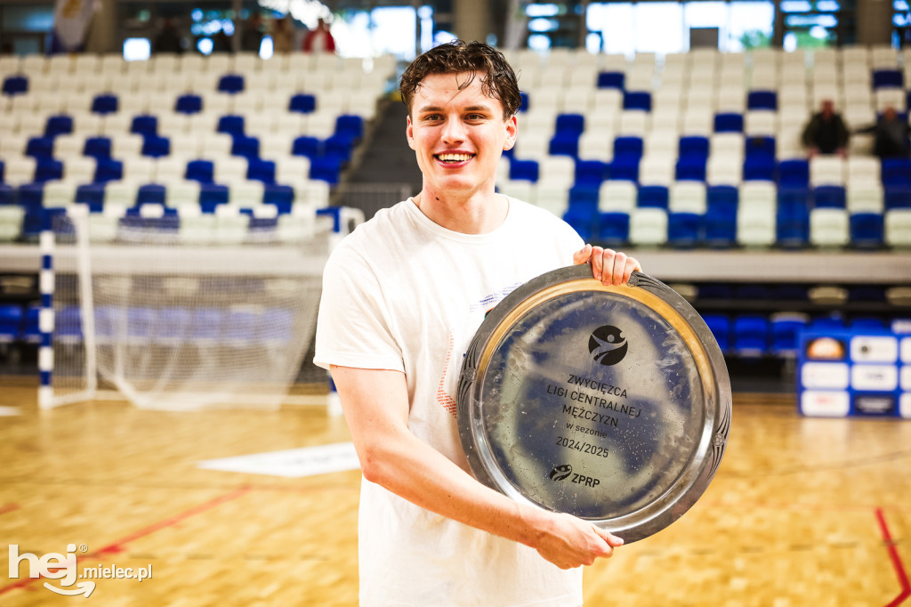 Feta z okazji awansu Handball Stali Mielec do ekstraklasy