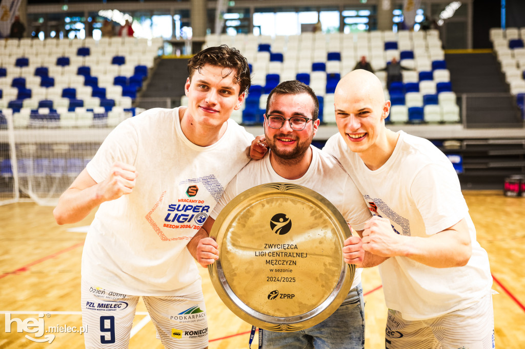 Feta z okazji awansu Handball Stali Mielec do ekstraklasy