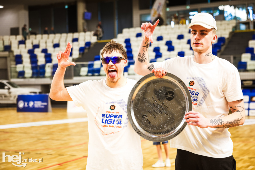 Feta z okazji awansu Handball Stali Mielec do ekstraklasy