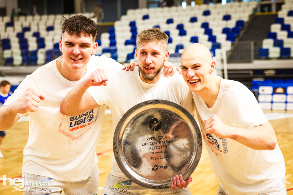 Feta z okazji awansu Handball Stali Mielec do ekstraklasy