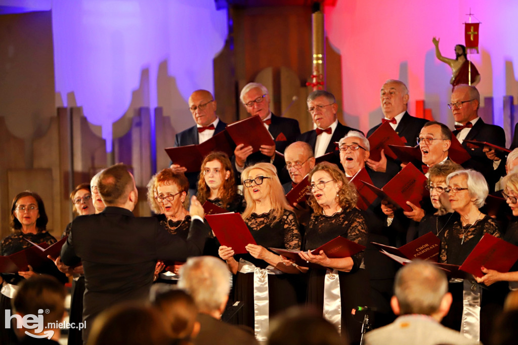  Koncert „Uwielbienie Maryi”