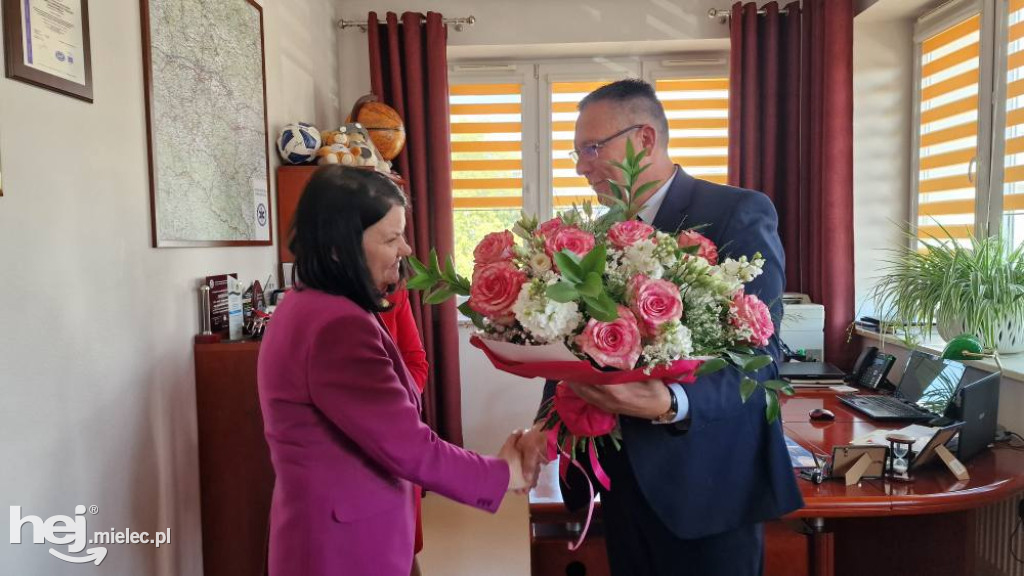 Minister Zdrowia odwiedziła szpital i pogotowie