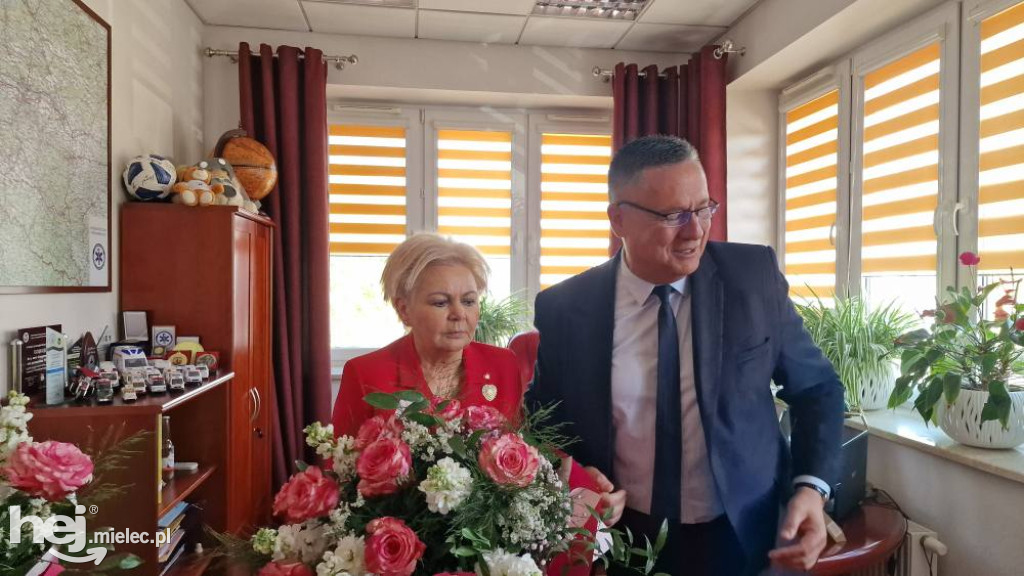 Minister Zdrowia odwiedziła szpital i pogotowie