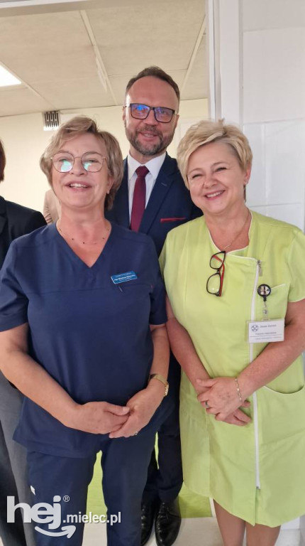Minister Zdrowia odwiedziła szpital i pogotowie