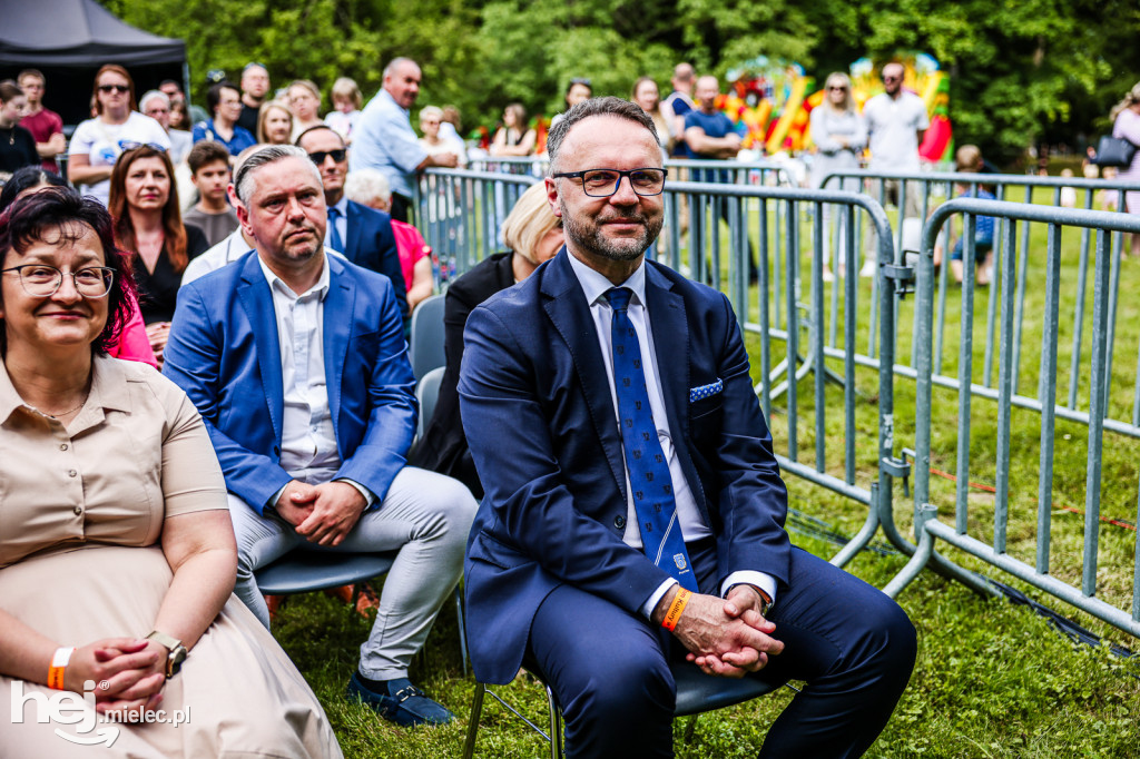 15-lecie odzyskania praw miejskich Przecławia - ROZPOCZĘCIE
