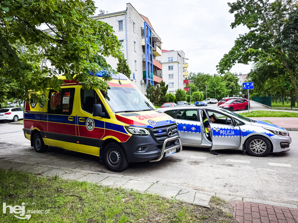 Kolizja autobusu MKS i dostawczaka